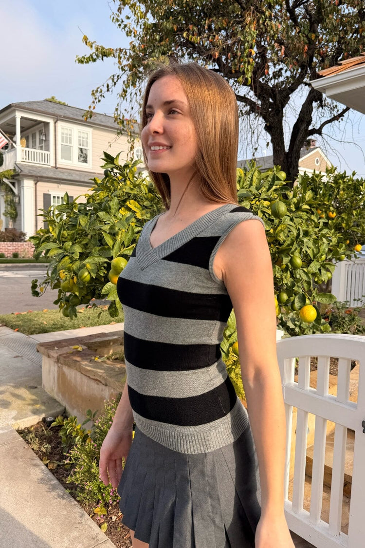 Brandy Melville Deals | Amira Stripes Top