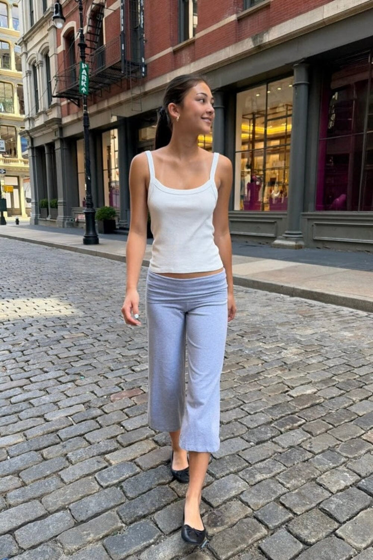 Brandy Melville Top Pick | Priscilla Capri Pants