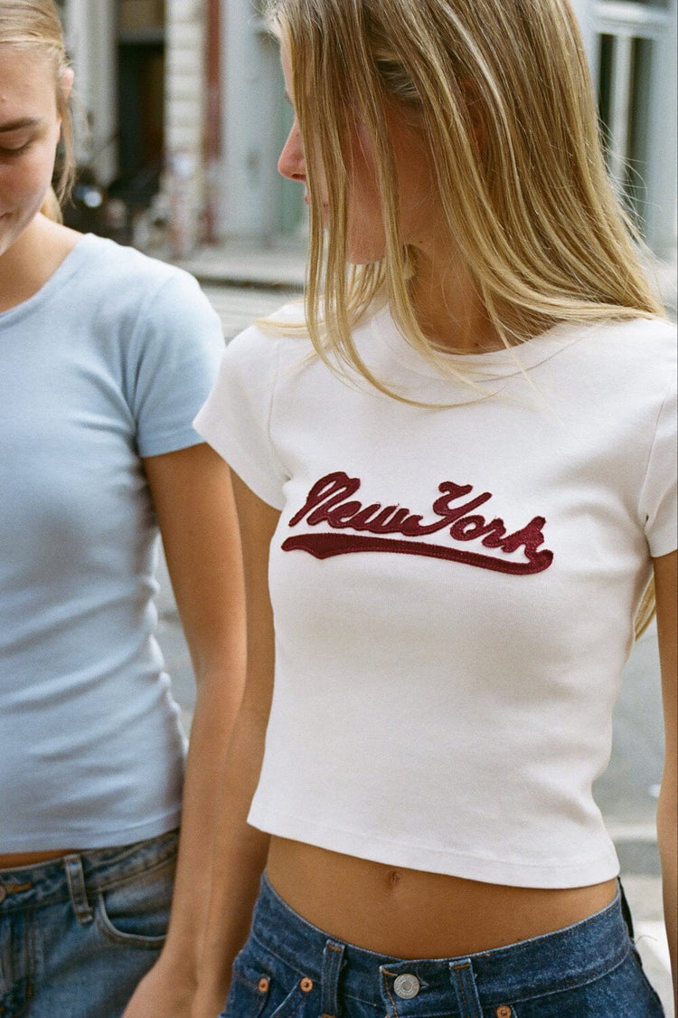 Brandy Melville Signature | Ashlyn New York Top