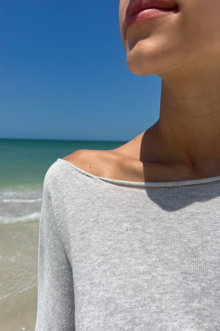 Brandy Melville Recommended | Cameron Cropped Sweater