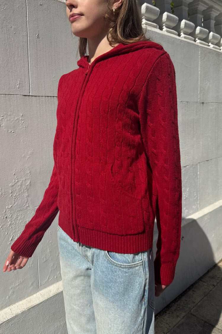 Brandy Melville Classic | Ayla Cable Knit Sweater