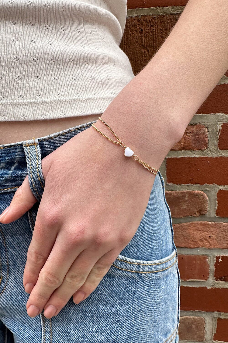 Brandy Melville Trending | Heart Bracelet