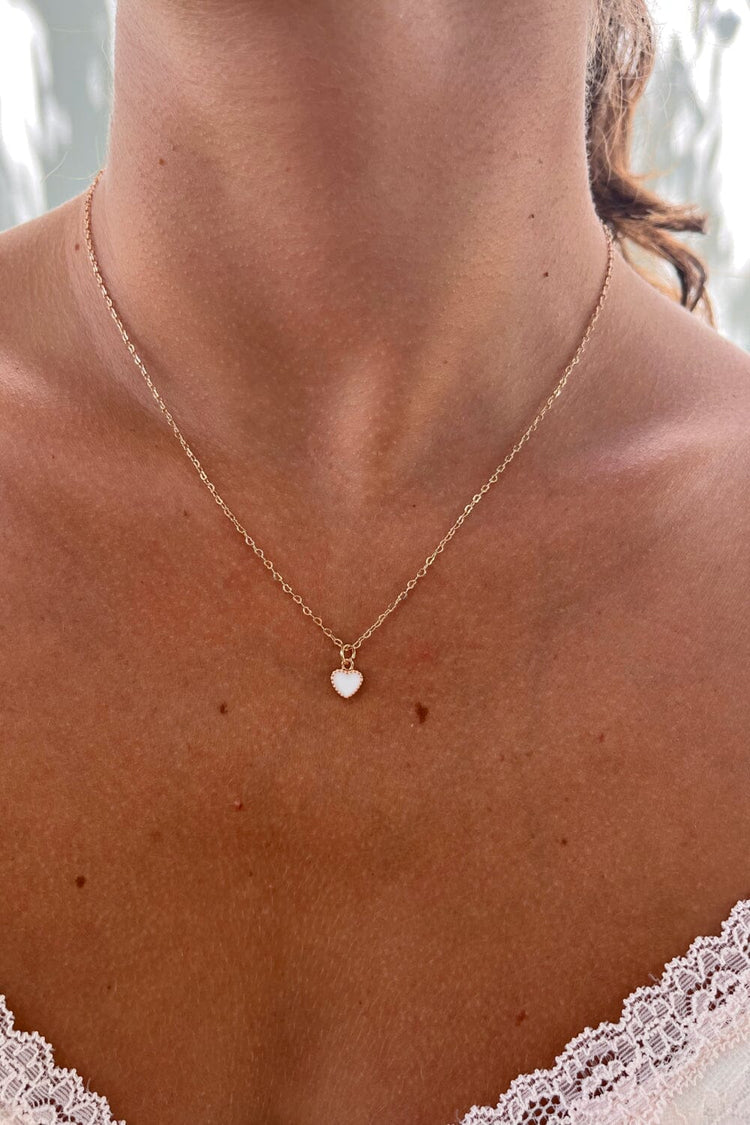 Brandy Melville Discount | White Heart Necklace