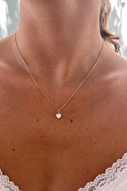 Brandy Melville Discount | White Heart Necklace