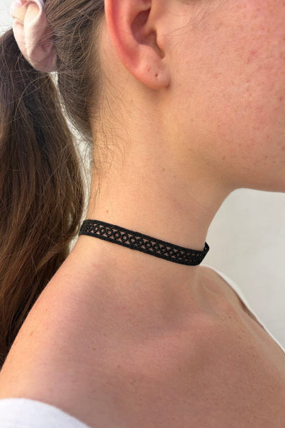 Brandy Melville Value | Circle Link Choker