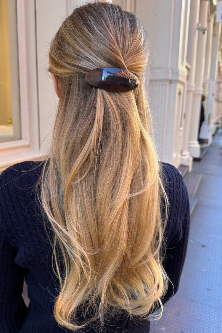 Brandy Melville Value | Hair Claw Clip