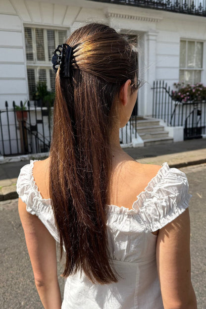 Brandy Melville Top Pick | Hair Shell Clip