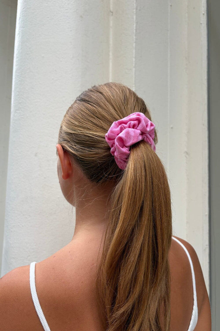 Brandy Melville Trending | Striped Scrunchie