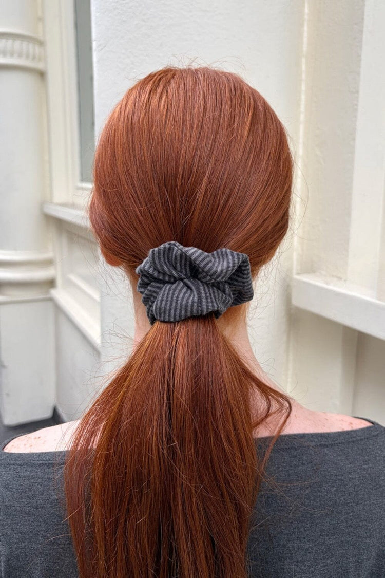 Brandy Melville Deals | Striped Scrunchie
