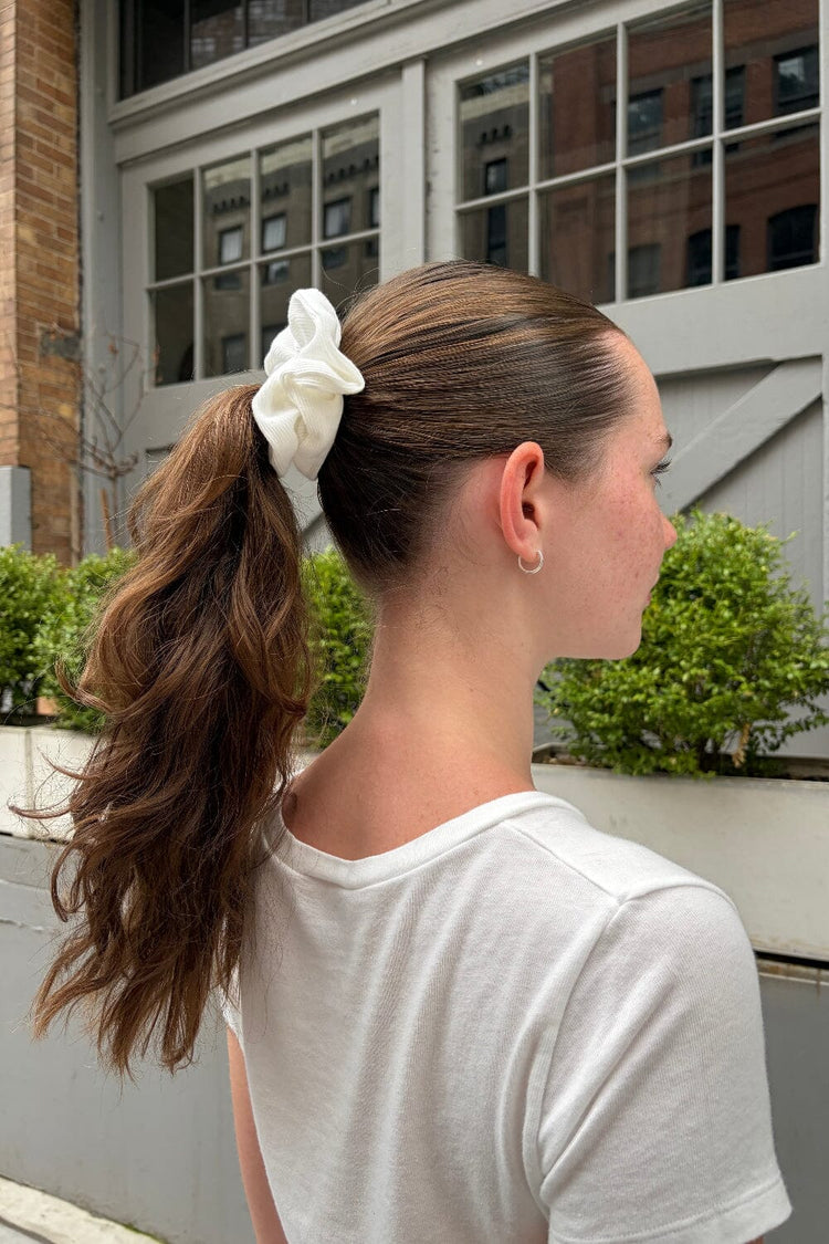 Brandy Melville Best Seller | Ribbed Scrunchie