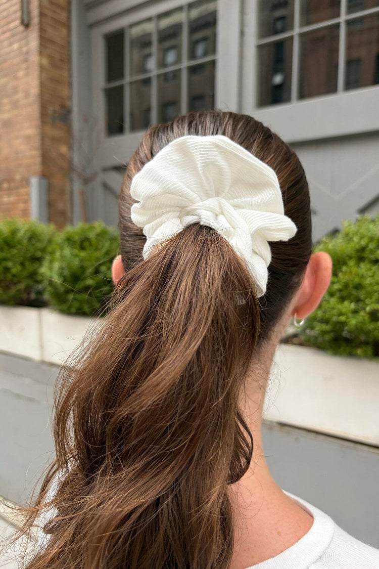 Brandy Melville Best Seller | Ribbed Scrunchie