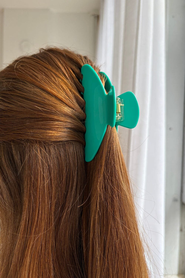 Brandy Melville Featured | Hair Claw Clip