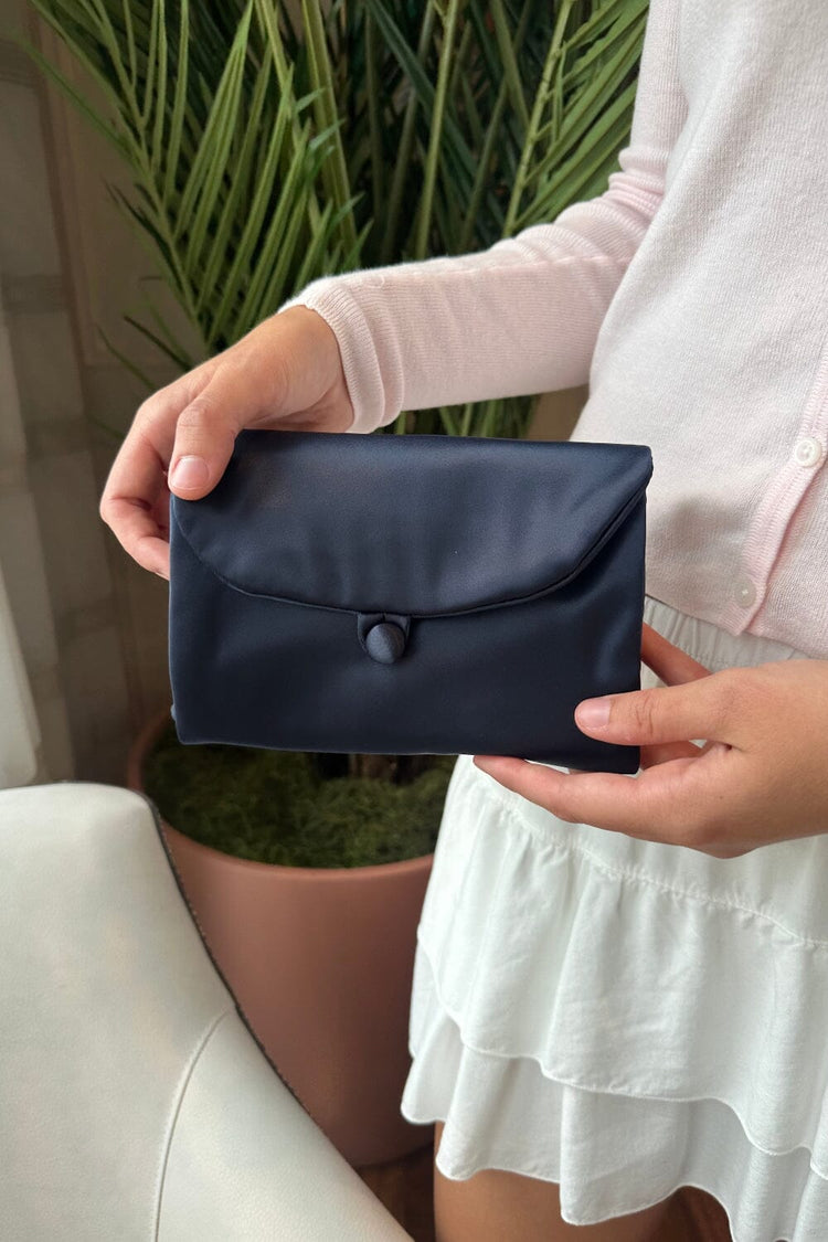 Brandy Melville Value | Travel Bag