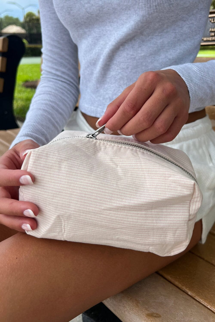 Brandy Melville Great Value | Striped Makeup Bag