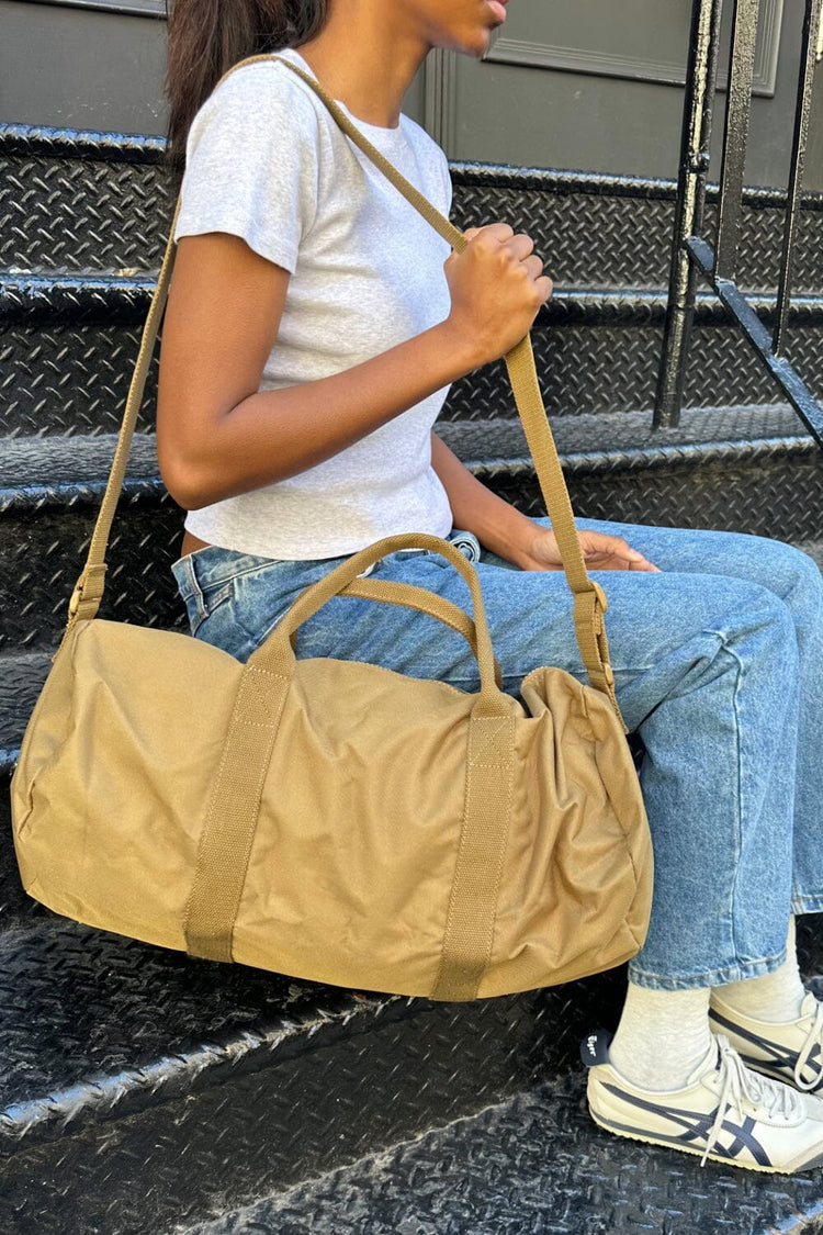 Brandy Melville Essential | Duffel Bag