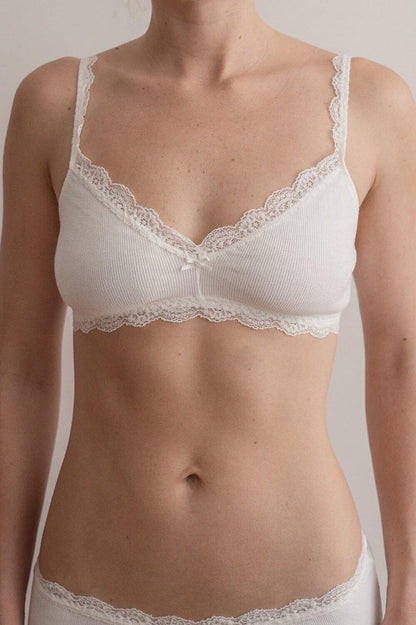 Brandy Melville Exclusive | Lace Bra