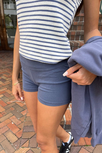 Brandy Melville Essential | Madelyn Shorts