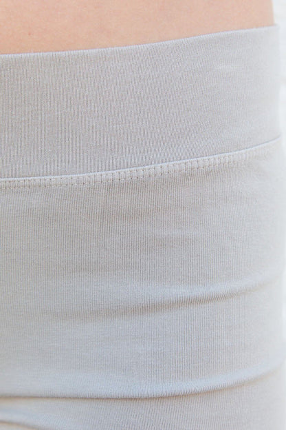 Brandy Melville Essential | Madelyn Shorts