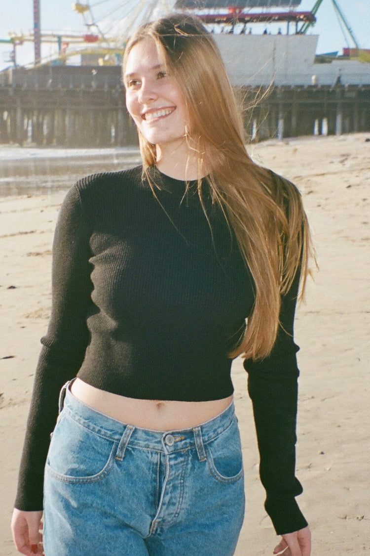 Brandy Melville Popular | Josette Turtleneck Top